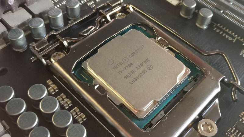 CPU Intel Core i7 7700 (3.6GHz Turbo Up To 4.2GHz, 4 nhân 8 luồng, 8MB Cache, Socket LGA1151)
